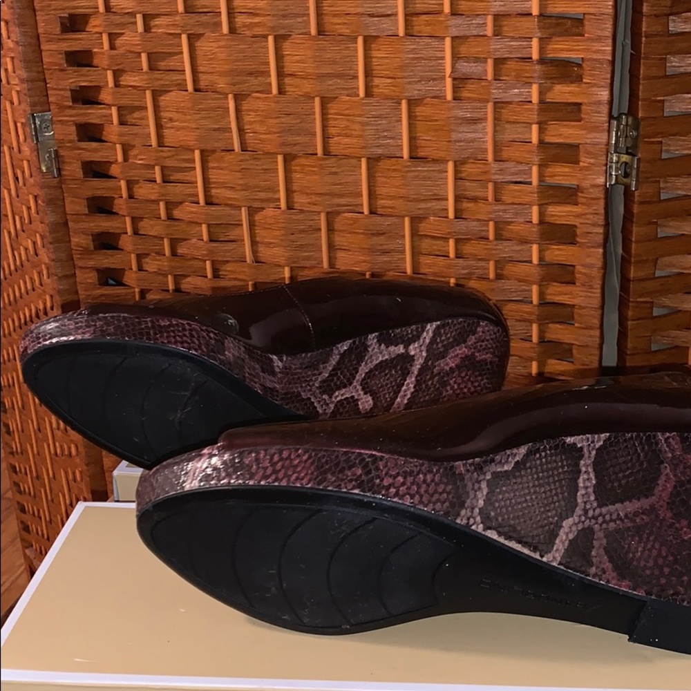Shoes - Picture 4 of 4